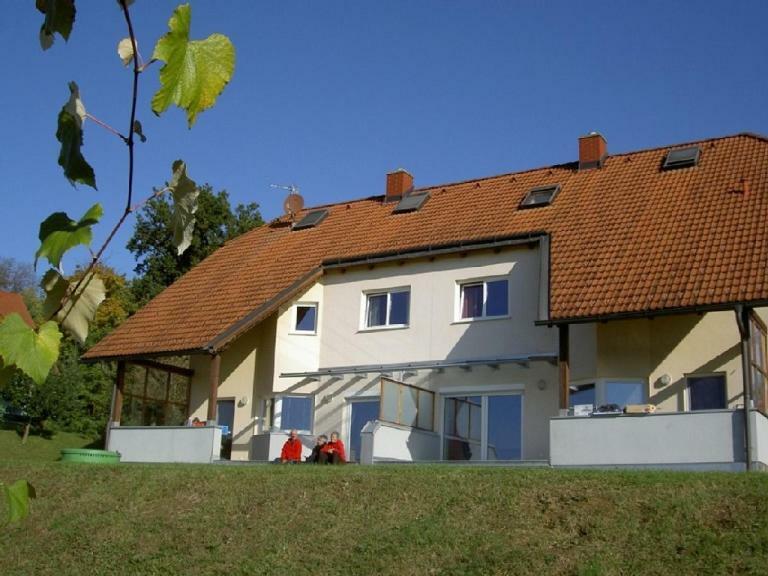 Ferienhaus Am Schlosshang Hohenbrugg an der Raab Exteriör bild